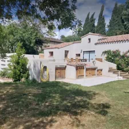 Hébergement de vacances With Private Pool Surrounded By Vineyards